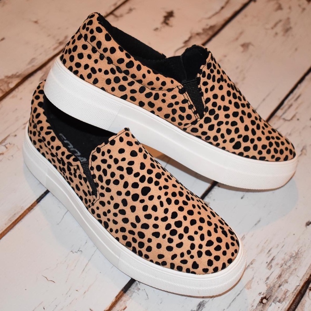 Ladies shoe addict leopard shoes